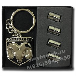 Подарочный набор Додж брелок и комплект ниппелей на диск set.dodge.k+cap - фото 25526