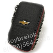 Ключница Шевроле черная с красной строчкой на застежке на молнии CAS.IN.Chevrolet.b-r