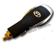 Зарядка Хендэ в прикуриватель USB, черная CHG.SM.hyundai.bk