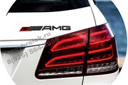 Эмблема Мерседес AMG на багажник красно-черная EM.Mercedes.trnk.amg-bk.S-rd